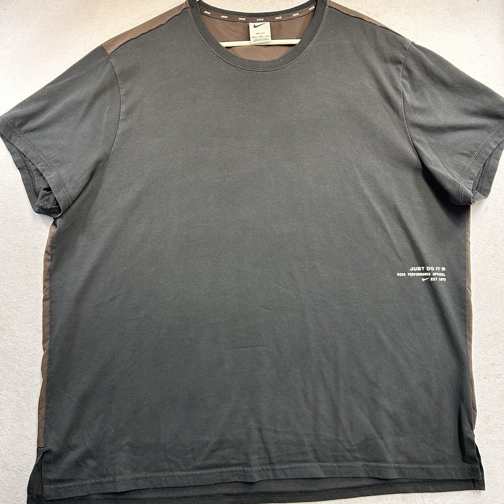 Nike Dri-FIT Mens XXL T-Shirt Black Brown Performance Apparel Just Do It